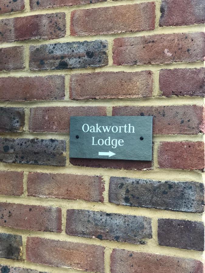 הית'פילד Oakworth Lodge - New Self Contained Studio מראה חיצוני תמונה